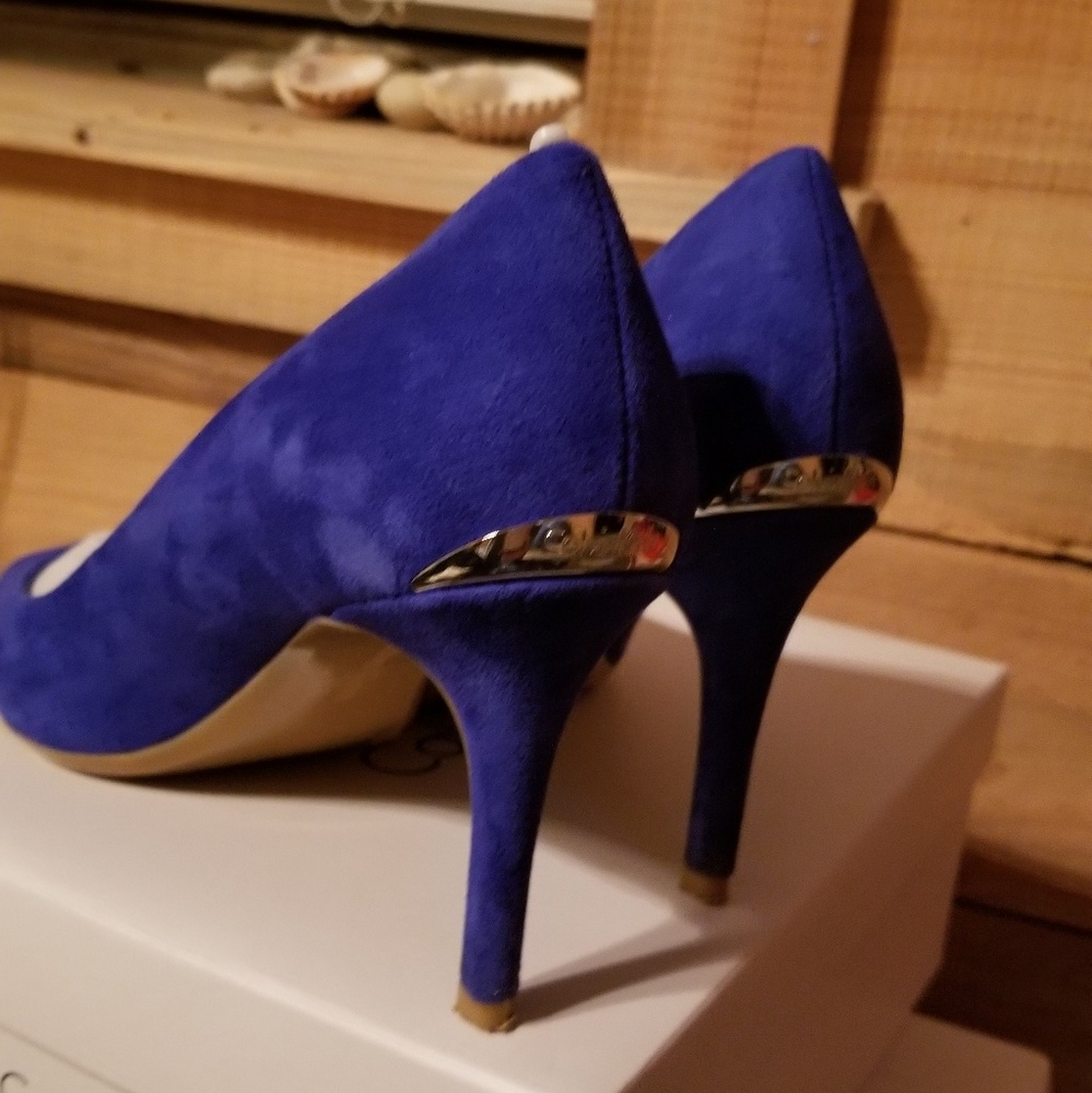 Blue pumps - Picture 3 of 4